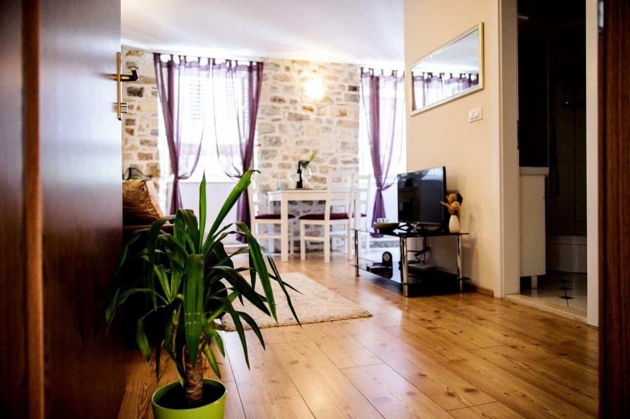 Apartment Peristil Cardo Split Exterior foto